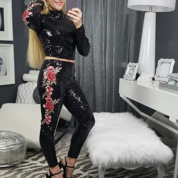 MODA ME COUTURE Pants - LAST 1! Top & pant Sequins Skinny 2 piece set